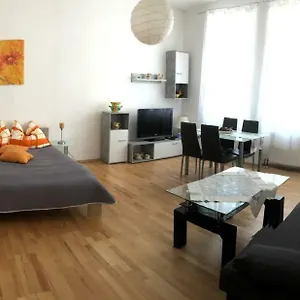 Veronika 29 Vienna
